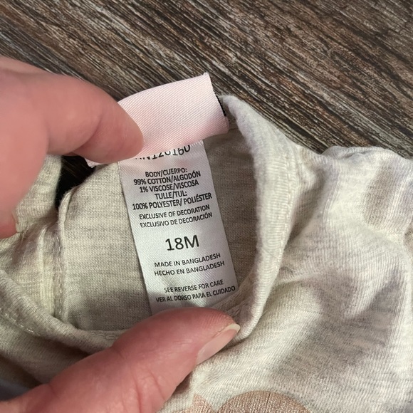 Adorable Legging outfit - Picture 4 of 5